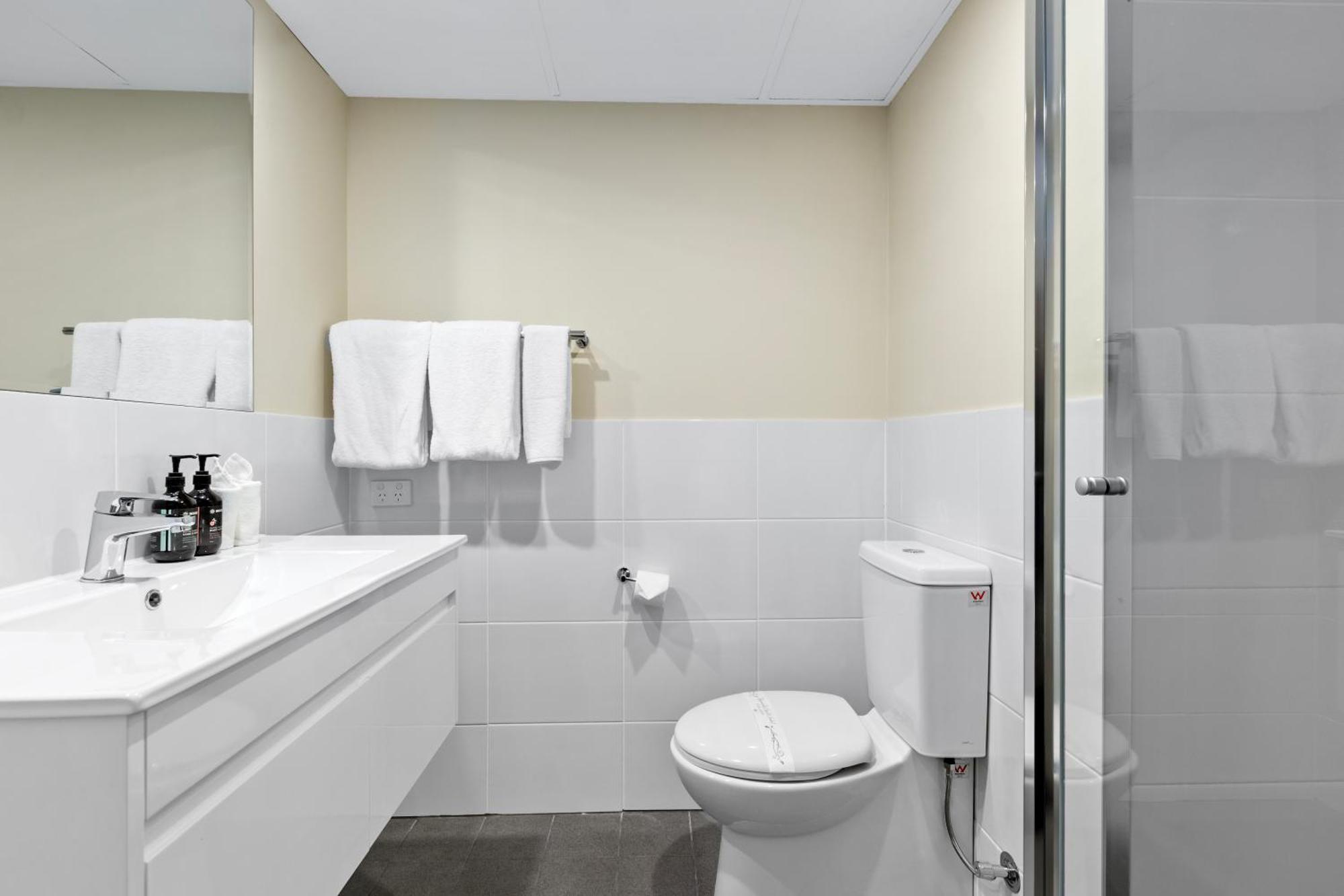 Econo Lodge North أدليد المظهر الخارجي الصورة