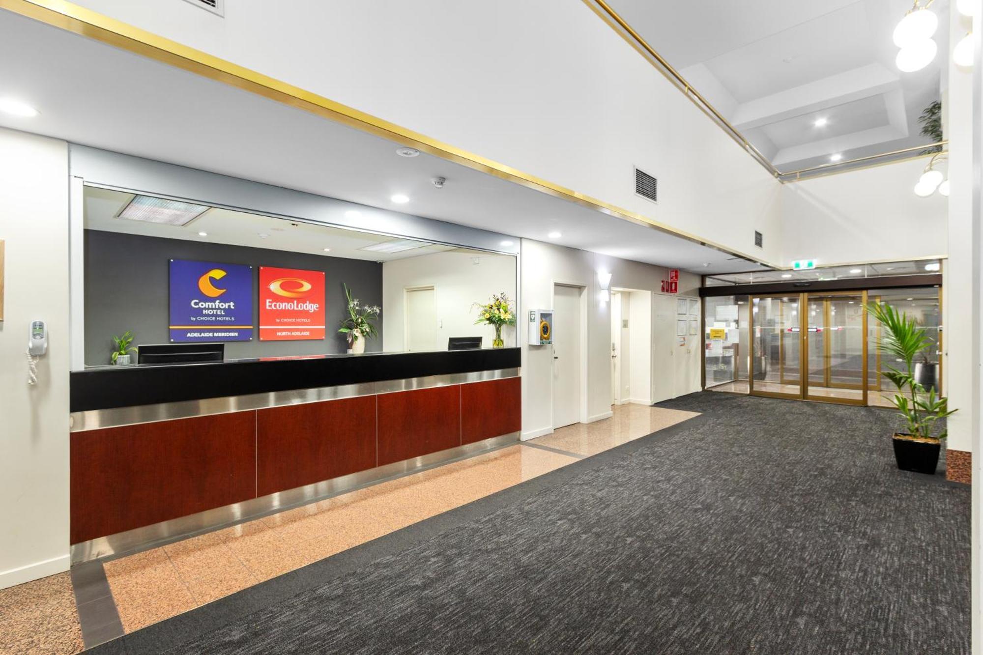 Econo Lodge North أدليد المظهر الخارجي الصورة